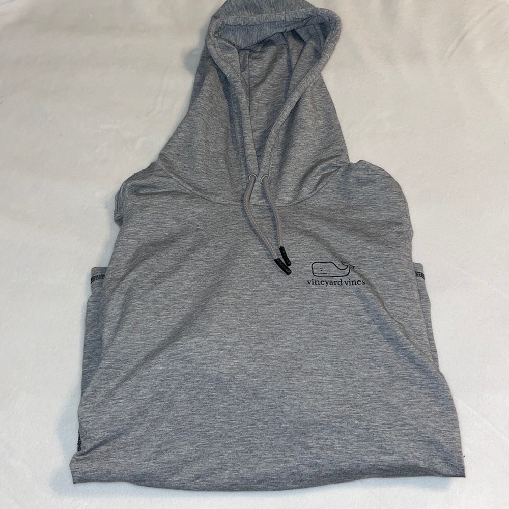 Grey Vineyard Vines athletic Sweatshirt